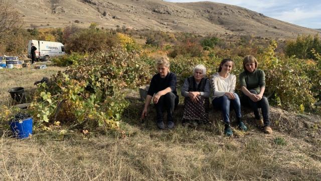 Армянская порно-звезда вновь в центре секс-скандала