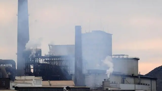 «Максам Чирчиқ» заводидаги ёнғиндан кейинги кўриниш. Манба: Тошкент вилояти хокимлиги