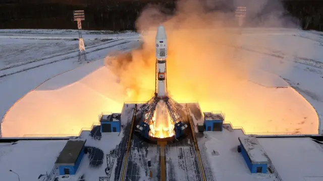 ракета супутник