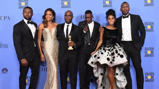 أبطال فيلك ضوء القمر