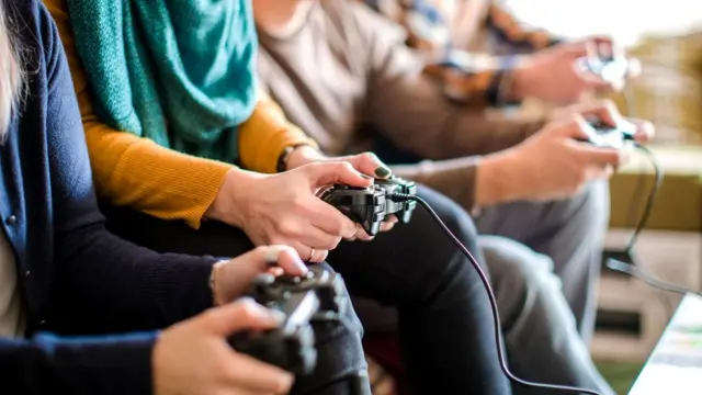 Еще один способ победить плохое поведение онлайн - создать систему общественного порицания