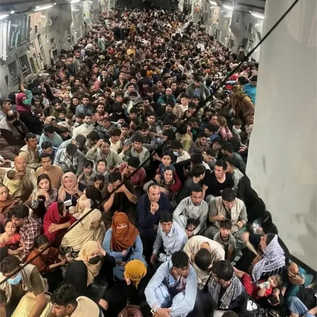 अमेरिकी एयर फोर्स के सी-17 ग्लोबमास्टर