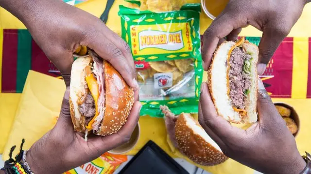 Burger Afro, tontons freddy, Gaudrey Chocote, Afrique Avenir, Rémy Nsabimana, restaurant éphémère