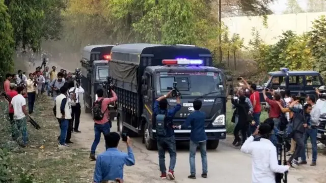 अतीक अहमद, उत्तर प्रदेश, कायदा आणि सुव्यवस्था