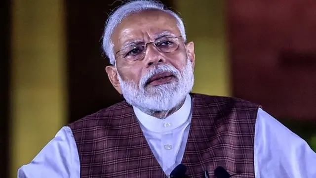 नरेंद्र मोदी