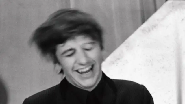 Slike beleže spontane trenutke, smejanje i ludiranje, kultnog benda