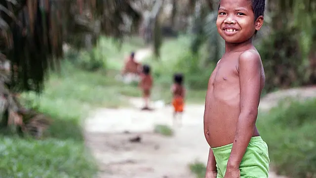 Anak Orang Rimba di Perkebunan Sawit.