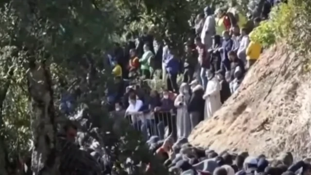 جزء من مراسم التشييع.