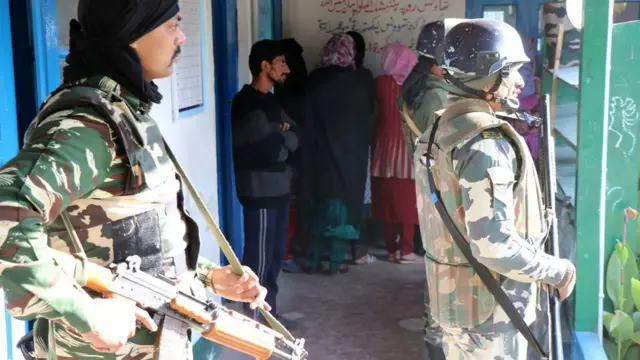 कश्मीर में चुनाव