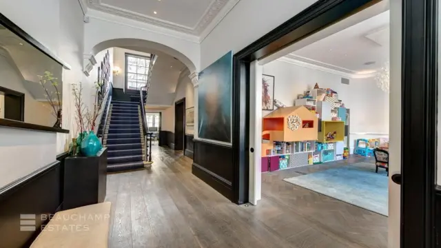 द लिटल बॉल्टन्स