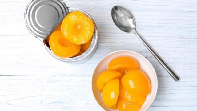 Ipak, konzerviranje može da poveća bezbednost hrane, naročito one sklone nošenju patogena