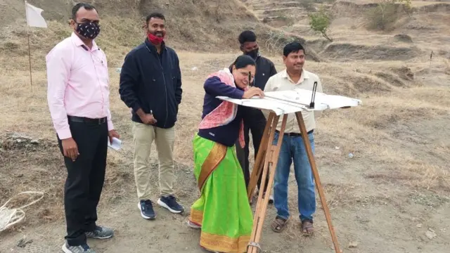 प्लेन टेबल पद्धतीनं जमीन मोजणी