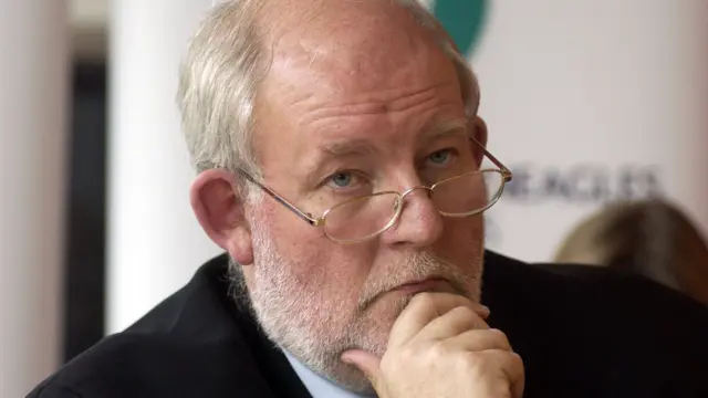 영국 찰스 클라크 전 교육부 장관