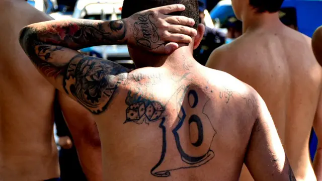 Mara Barrio 18 sureños