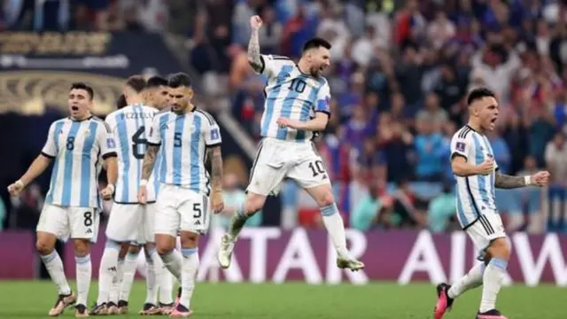 लियोनल मेसी