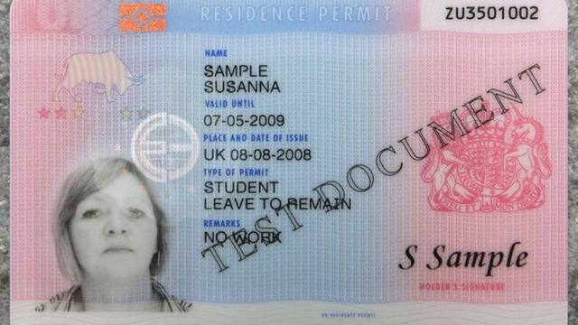 英國工黨政府於2008年推出的身份證樣本。