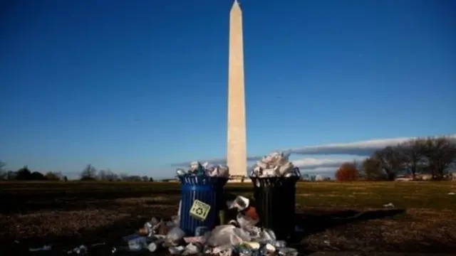 அரசுப்பணிகள் முடக்கத்தை தவிர்க்க புதிய ஒப்பந்தம்