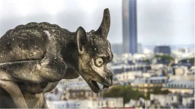 భూతవైద్యం కోర్సు