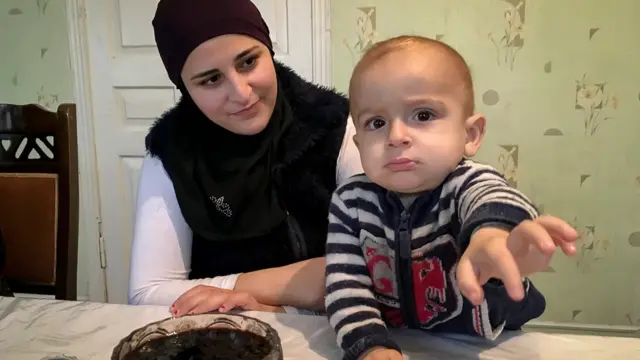 ərə gedən bir uşaq erkən evliliklər