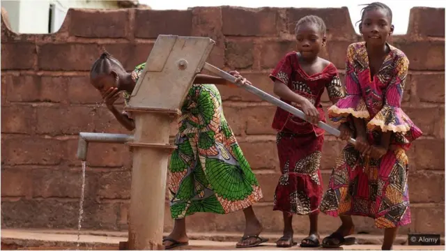 सरकारी नल