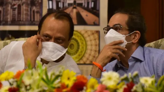 उद्धव ठाकरे आणि अजित पवार