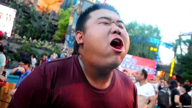 મર્ચા ખાવાની ચીનમાં થતી પ્રતિસ્પર્ધાની તસવીર