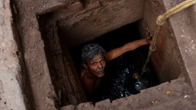 Onye na-ekpocha nsị