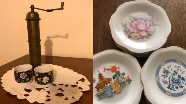 mlin za kafu i porcelanski tanjiri