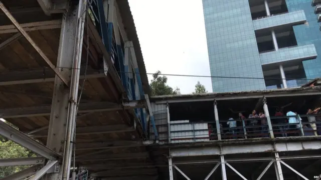 मुंबई भगदड़