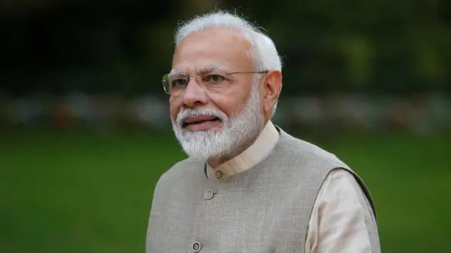 नरेंद्र मोदी