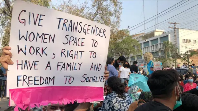 ٹرانسجینڈر