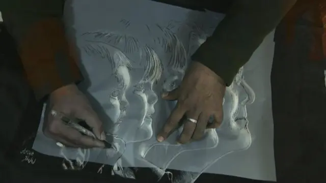 కుట్టుమిషనుతో చిత్రాలు