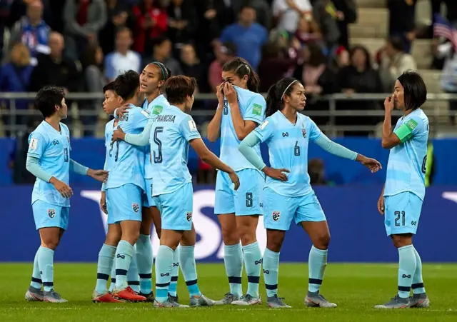 นักเตะไทยบางคนถึงกับหลั่งน้ำตาหลังพ่ายสหรัฐฯ 0-13