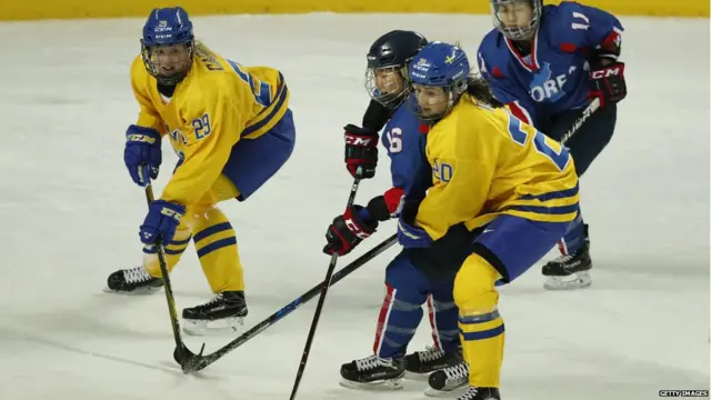 पहली बार हुए अभ्यास मैच में संयुक्त कोरियाई टीम को स्वीडन से हार का सामना करना पड़ा.