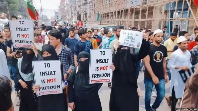 ਪ੍ਰਦਰਸ਼ਨ