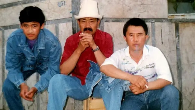 Жазуучу, кинорежиссер, Кыргыз эл баатыры, Эл артисти Дооронбек Садырбаев менен