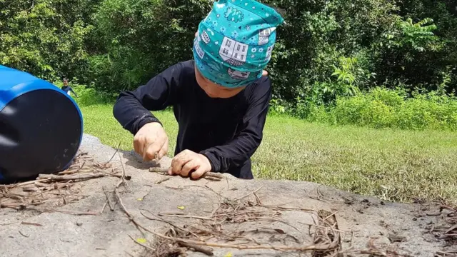 تشير الأبحاث إلى أن اللعب في الطبيعة قد يعزز مهارات الأطفال وخيالهم