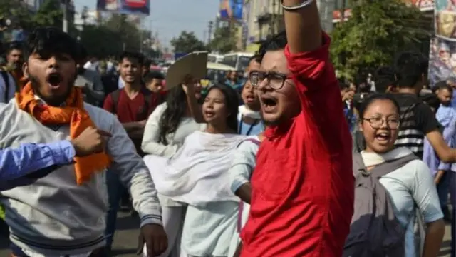 انڈیا میں شہریت کے ترمیمی بل کے خلاف مظاہرے