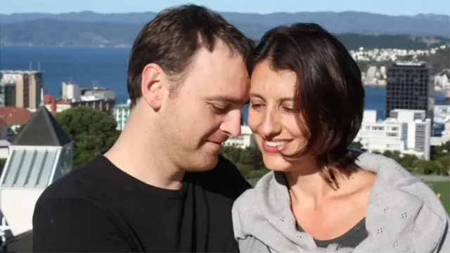 Matt Vicker ko le gbagbe ipolongoo iyawo rẹ to bẹ pe ki New Zealand sọ riran àwọn eniyan lọ́wọ́ láti ku