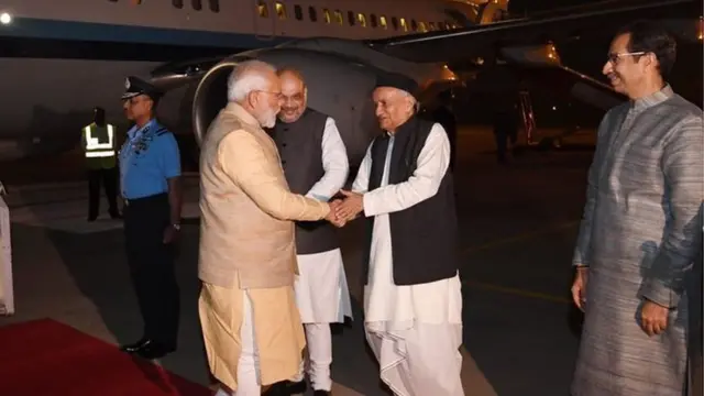 उद्धव ठाकरे, भगतसिंह कोश्यारी