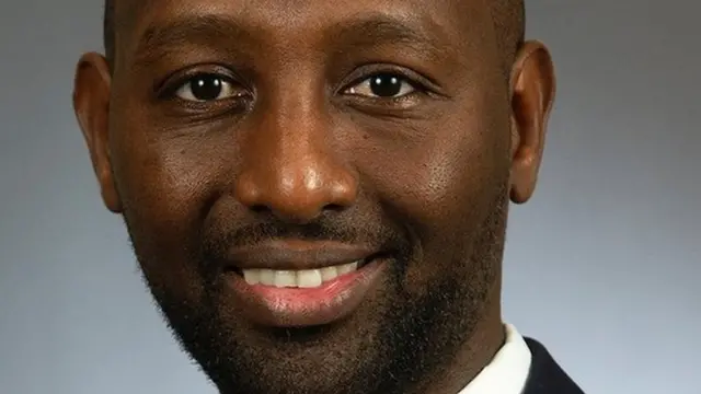 Maxamuud Axmed Nuur waa wakiilka baarlamaanka Minnesota ku metala deegaanka 60B