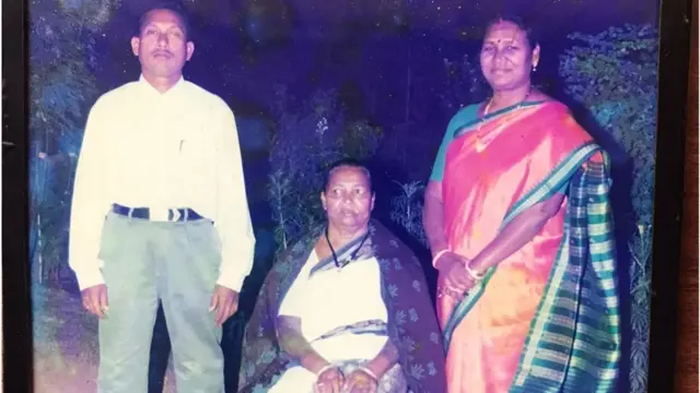 తల్లితో ద్రౌపది ముర్ము