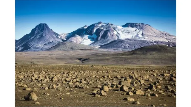 Islandia dapat memberikan cita rasa Mars seperti sekarang begitupun miliaran tahun yang lalu.