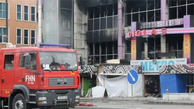 Diqlas Ticarət Mərkəzi