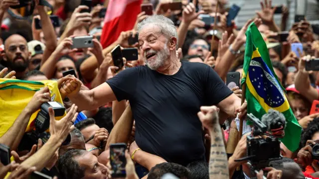 L'ancien président brésilien Lula Da Silva après sa sortie de prison en 2019.