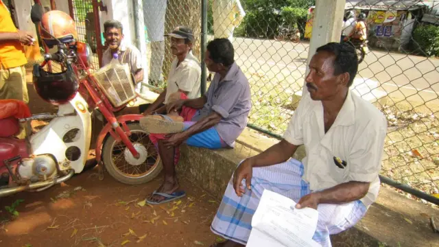 'රජයේ පොහොර සහනාධාරය ප්‍රමාදයි'