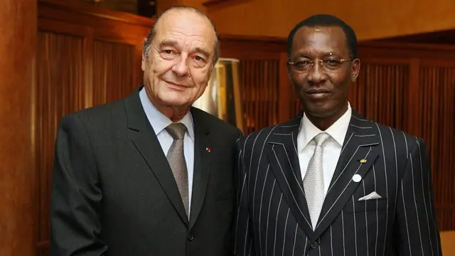 L'ancien président français Jacques Chirac et le président du Tchad, Idriss Deby Itno (Ph. archives - Cannes 2007)
