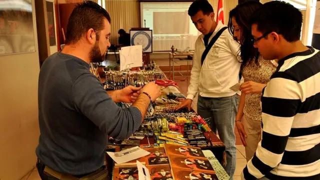 Exposición organizada por el Centro de Intercambio Cultural y Educativo México - Turquía.