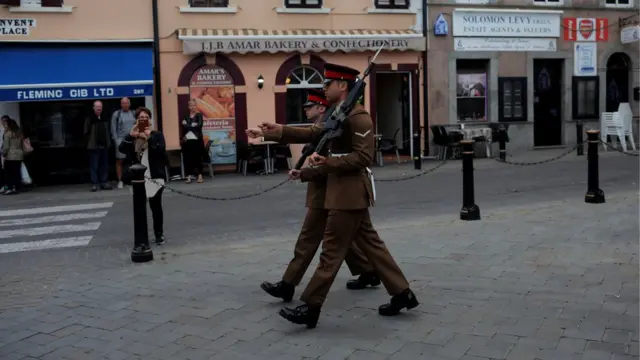 Гібралтар, солдати