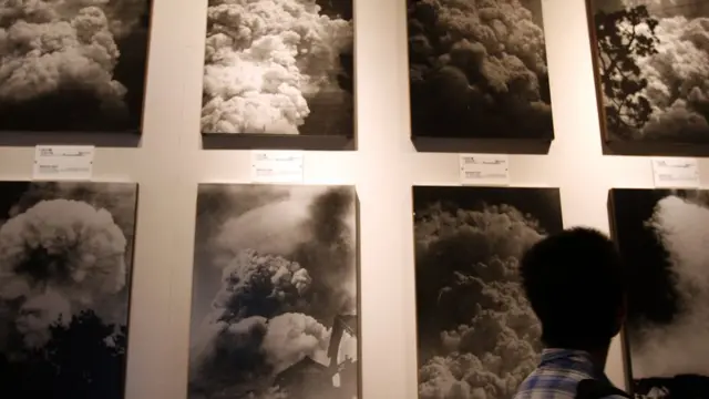 Атомный взрыв в книге Джона Херси обсуждают шестеро выживших в нем